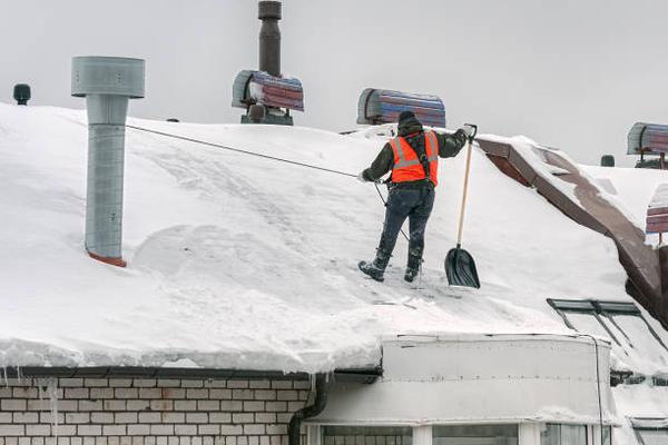 Roof Replacement in Tulsa: What to Do Before the Crew Arrives