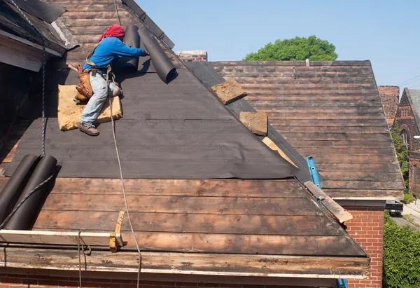 Clarksville’s Leading Roof Replacement Experts – Affordable & Efficient